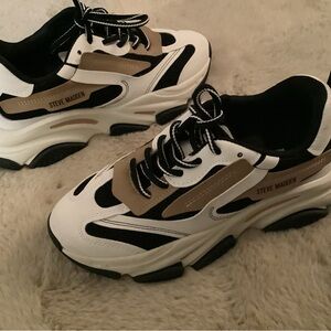 Steve Madden Black, White, and Tan Chunky Sneakers